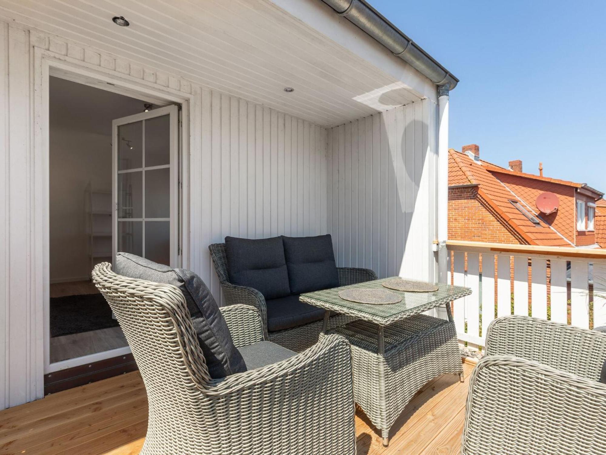 Enticing Holiday Home In Oldenburg With Garden Near Sea Dannau Екстер'єр фото